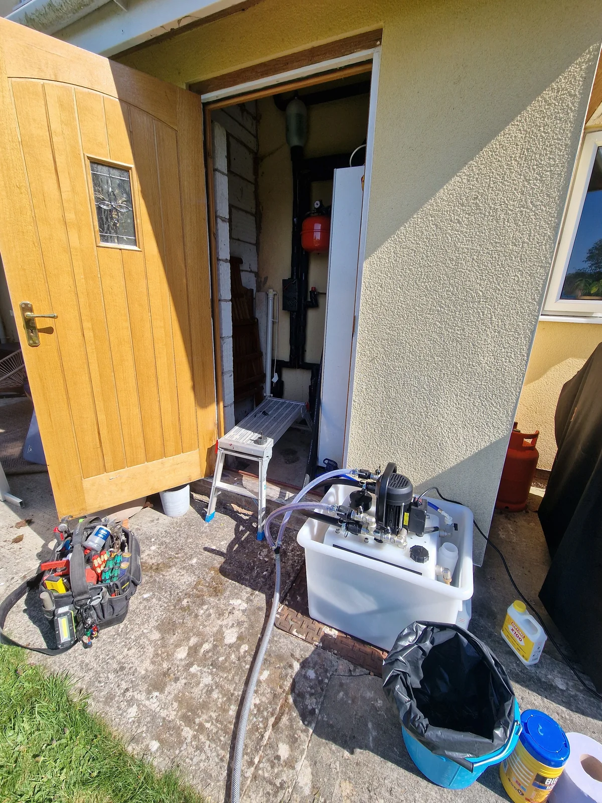 Fireflow Heating & Plumbing power flushing rig set up on a Somerset job